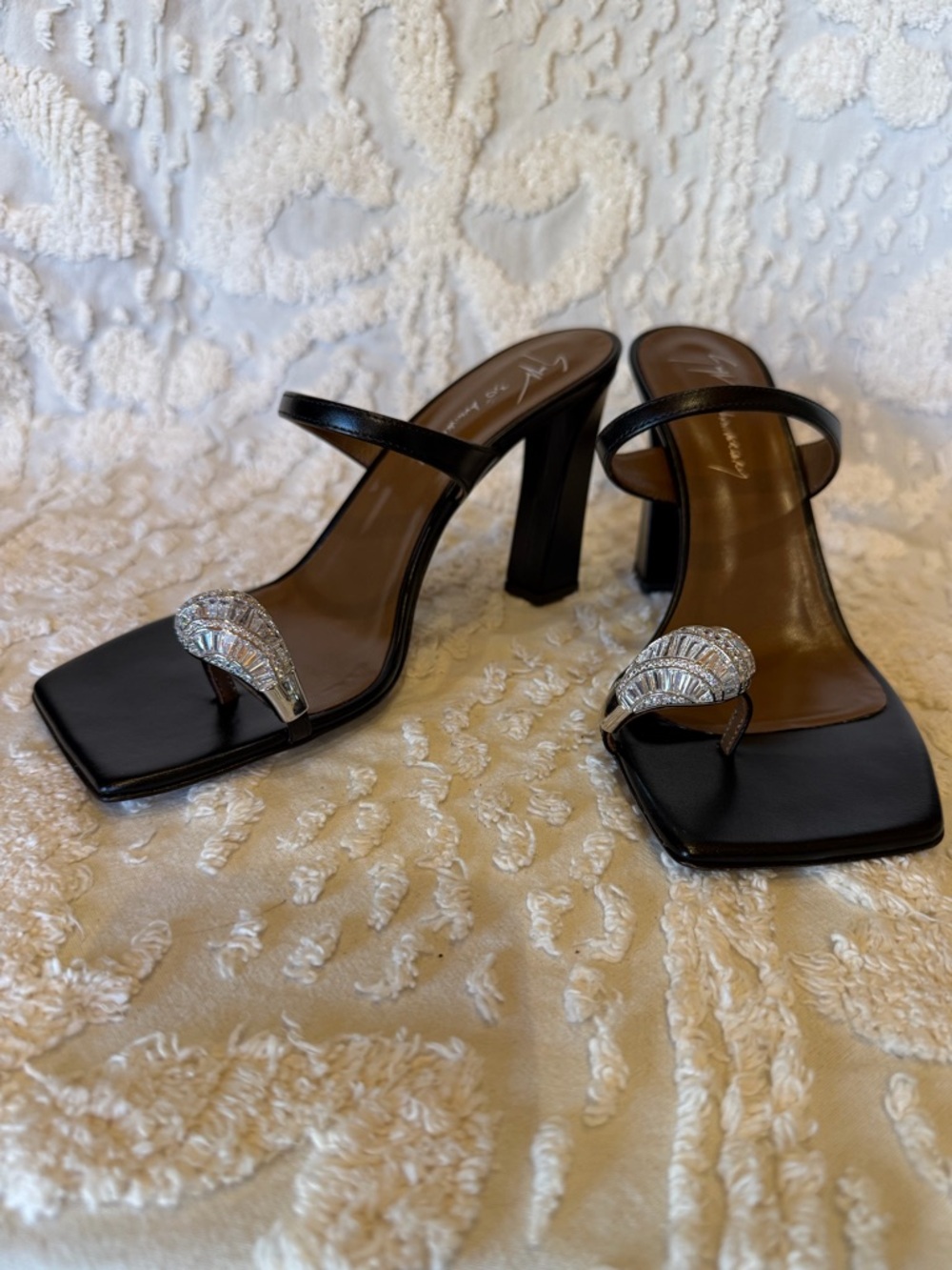 Giuseppe Zanotti Black Crystal Toe-Ring Block Heel Sandals 30th Anniversary #600